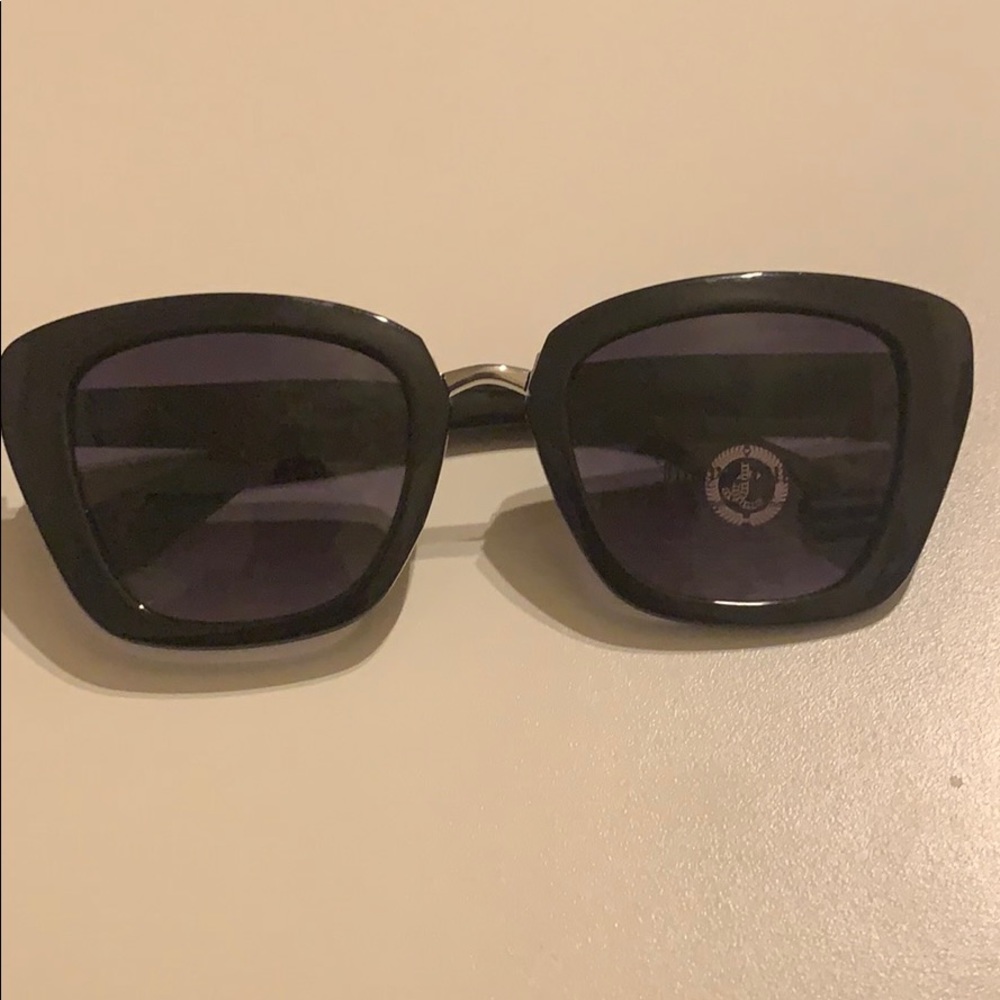 Juicy couture sunglasses
